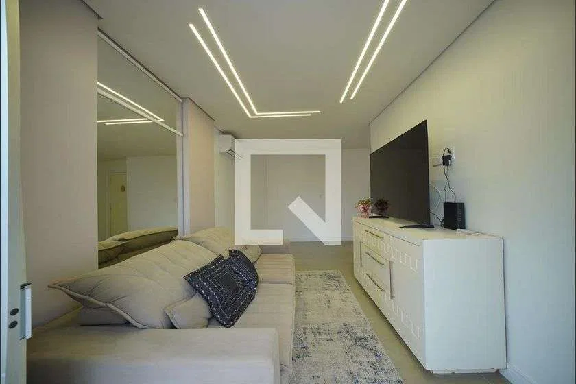 2-bedroom apartment with a washing machine — photo 10