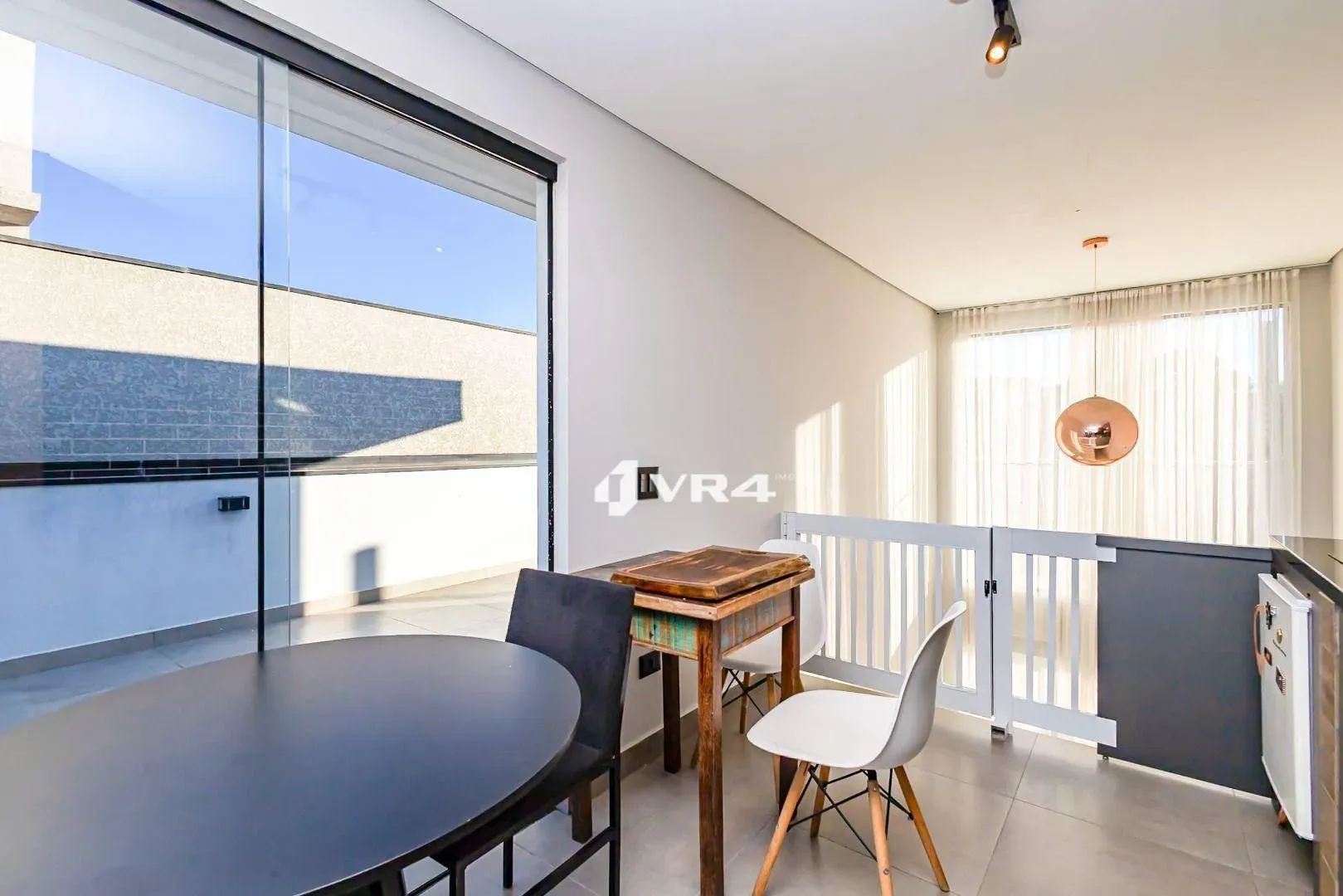 Furnished house with 3 bedrooms and an open kitchen — photo 37