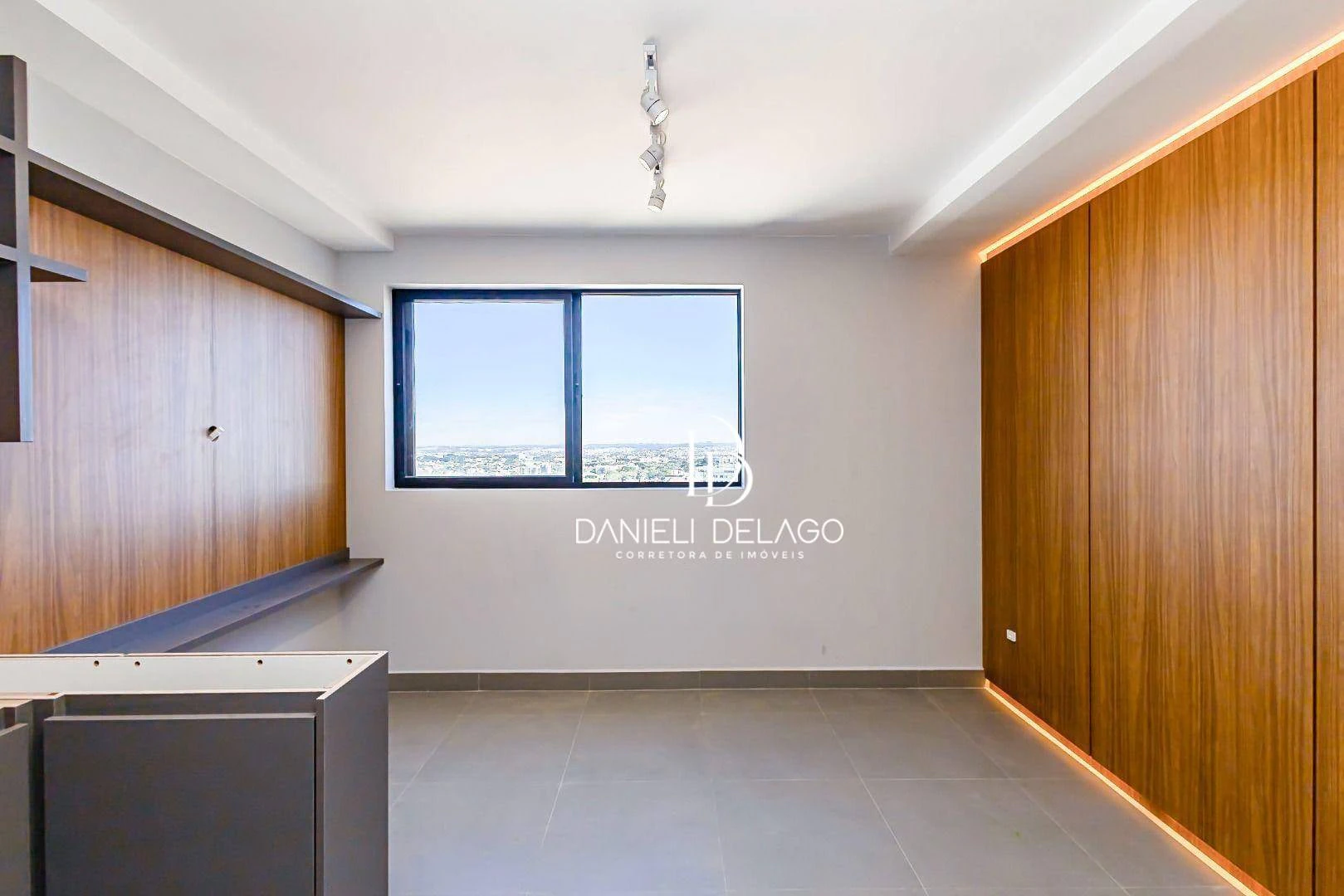 One-bedroom apartment with a washing machine in Curitiba — photo 21