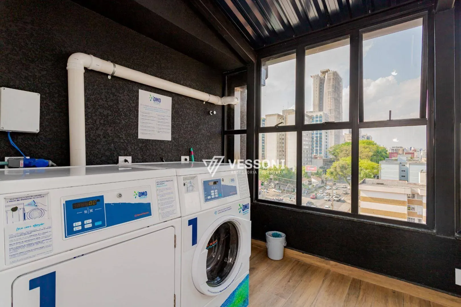 Furnished 33 m² studio with 1 bedroom and a balcony — photo 24