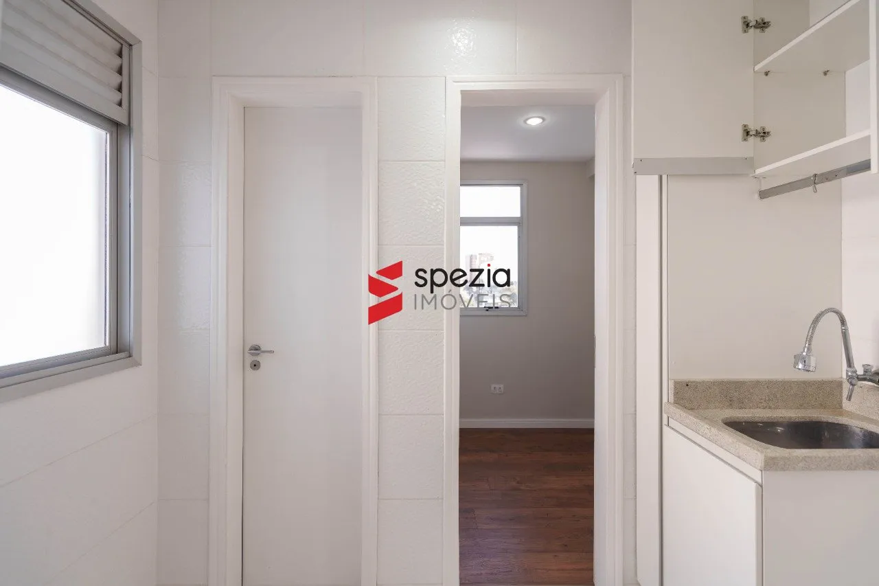 Duplex rental unit with 3 bedrooms and 3 bathrooms — photo 24