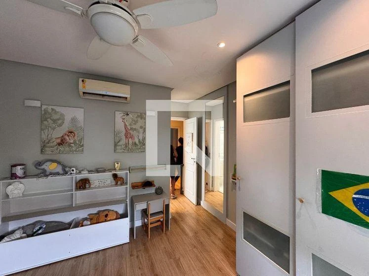 5-bedroom house with a bathtub in Rio de Janeiro — photo 25