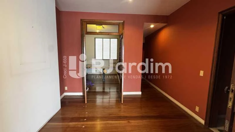 Apartamento de 240 m² com 3 quartos e vista marcante — photo 19