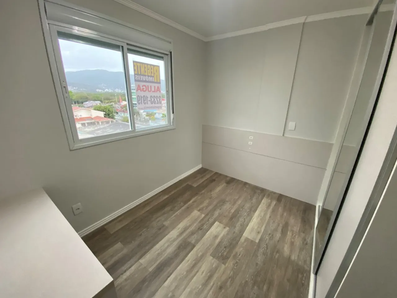 Home office in a 2-bedroom apartment, 66 m² — photo 11