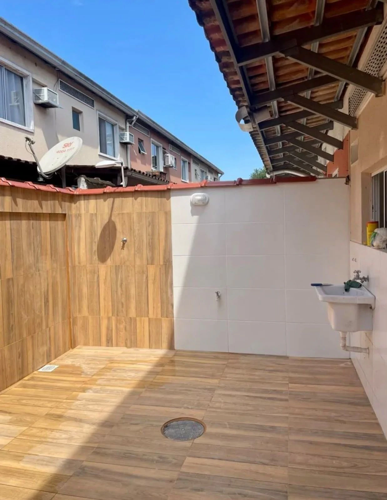 Piscina privada y 3 dormitorios: casa de 90 m² — photo 3