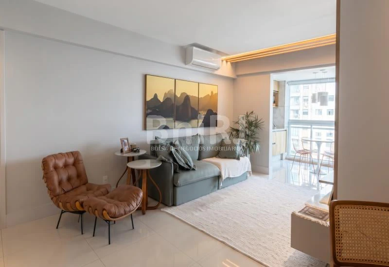 160 m² apartment with 4 bedrooms and 1 bathroom — photo 8
