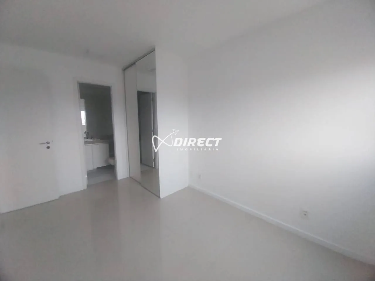 Apartamento no 14º andar com janelas do piso ao teto — photo 12