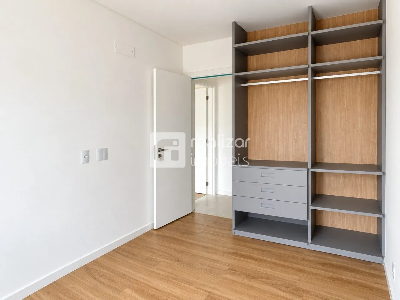 Apartment, 69 m², with a grill on the balcony — photo 18