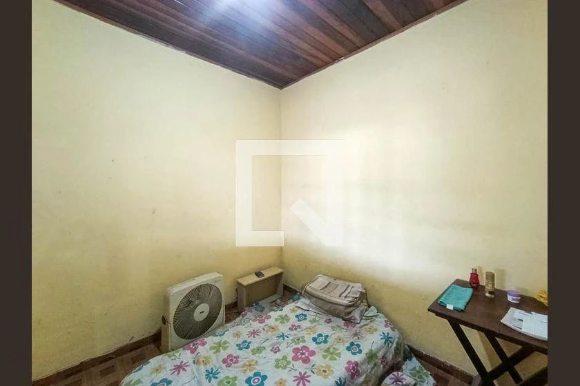 Home office in a 2-bedroom house, 215 m² — photo 3