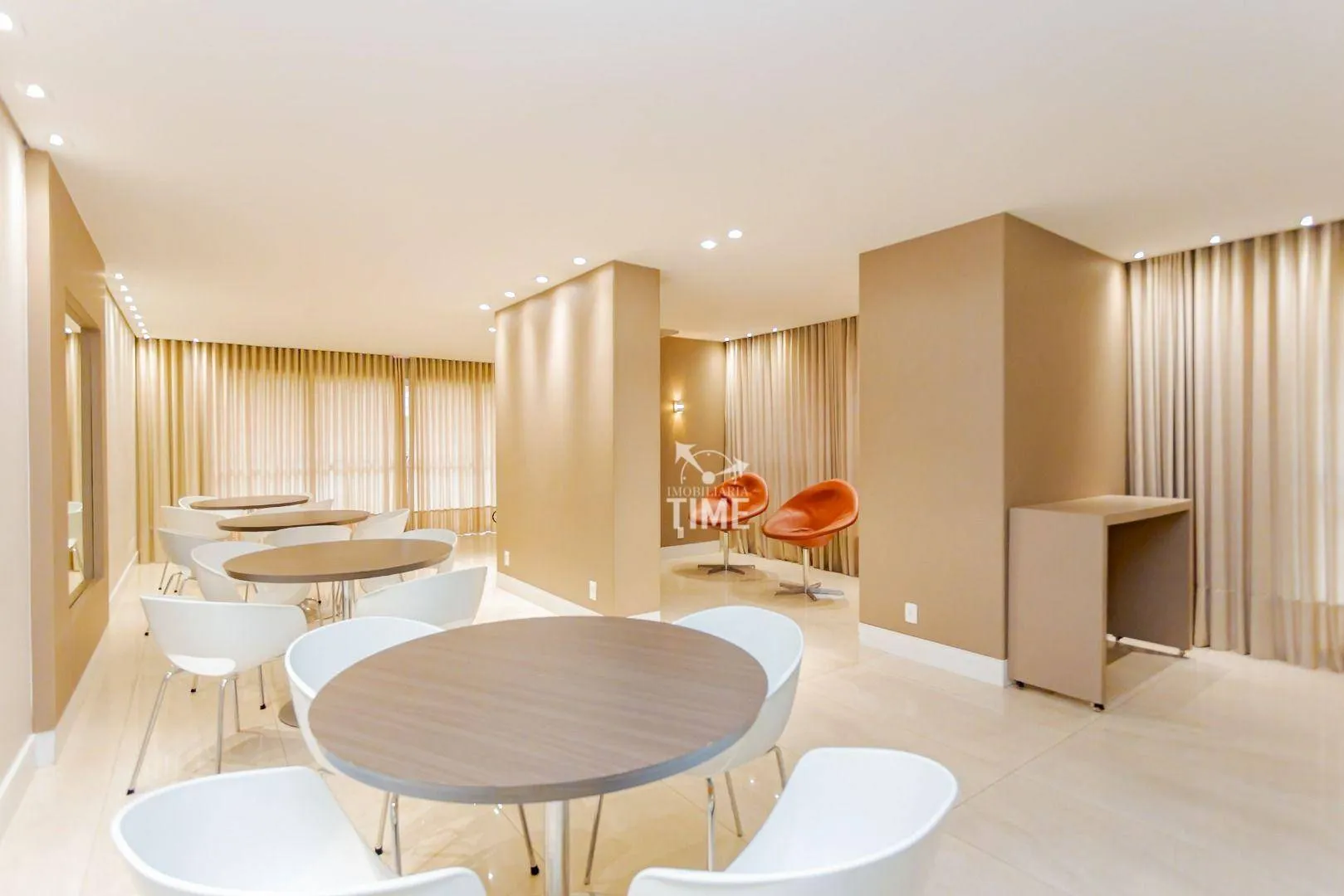 Apartamento mobiliado de 1 dormitório com 93 m² — photo 35