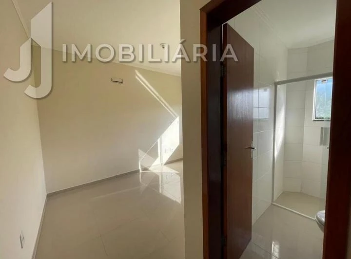 78 m² unfurnished apartment with a glass shower — photo 6