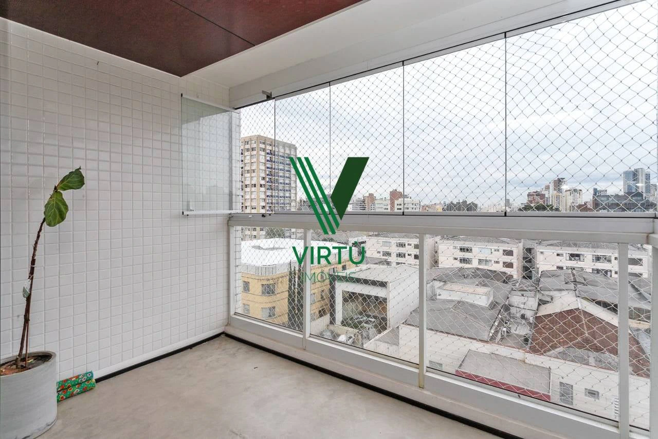 Furnished 3-bedroom apartment with enclosed balcony — photo 18