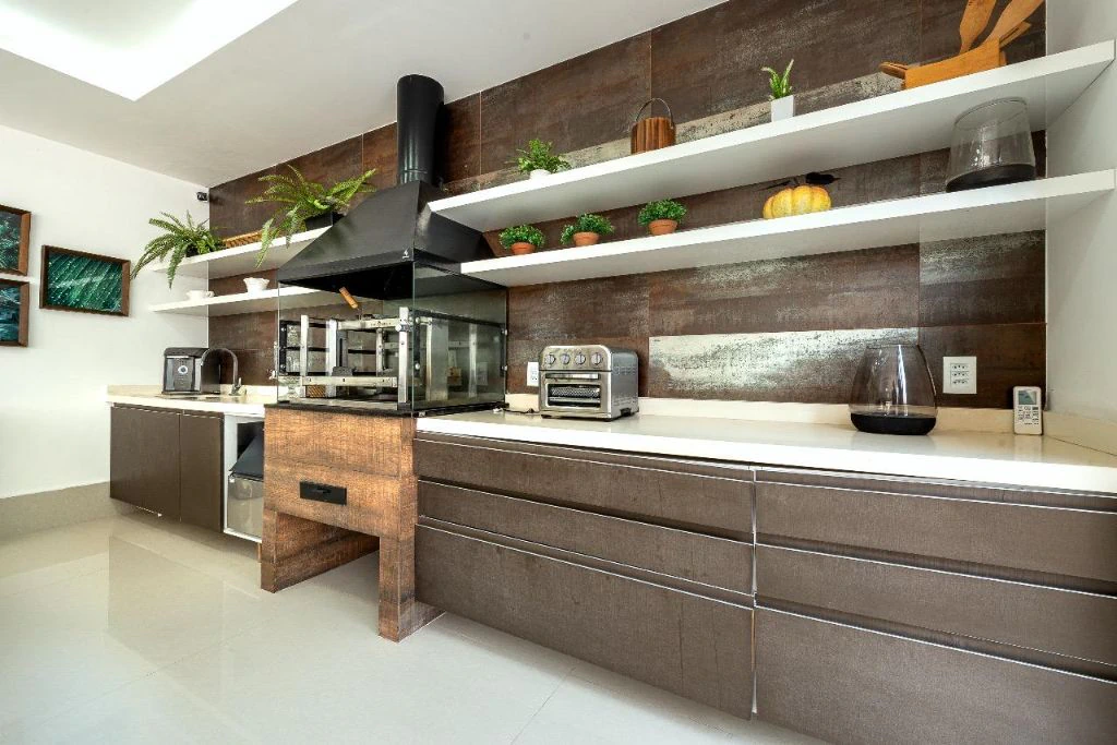 Casa mobiliada com 5 suítes e 465 m², 2 vagas — photo 17