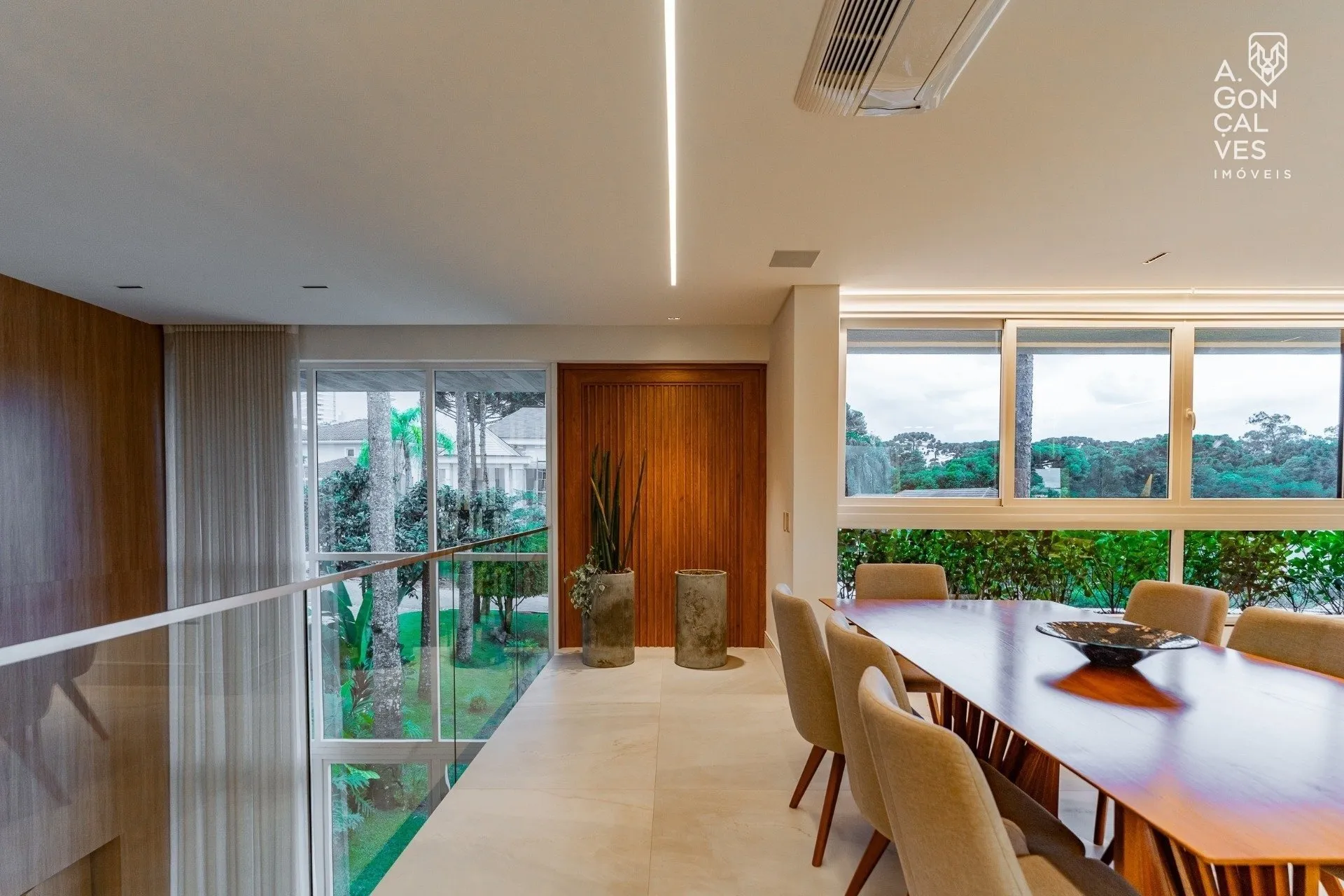 Casa em condomínio mobiliada com 4 suítes e 5 vagas — photo 22