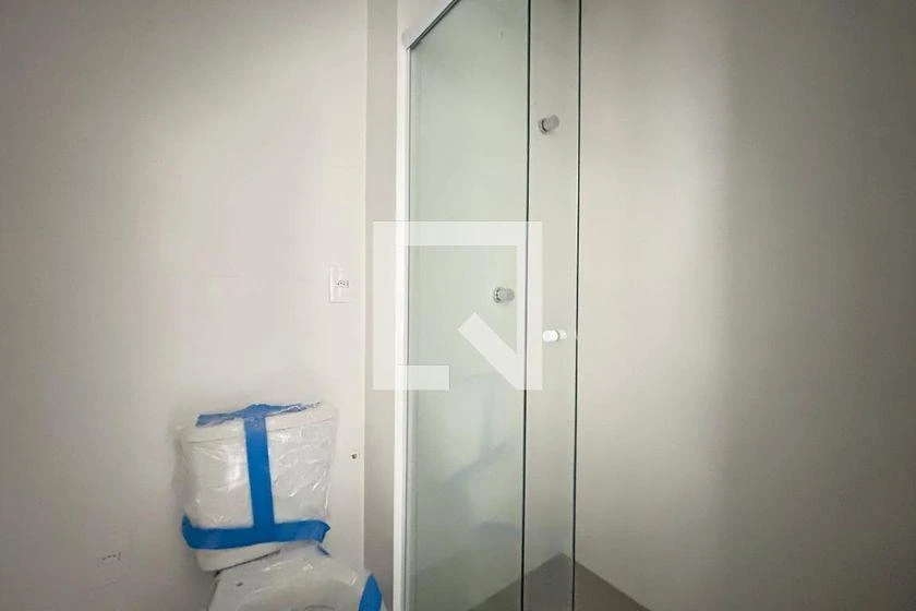 23 m² apartment with 1 bedroom and glass shower — photo 10