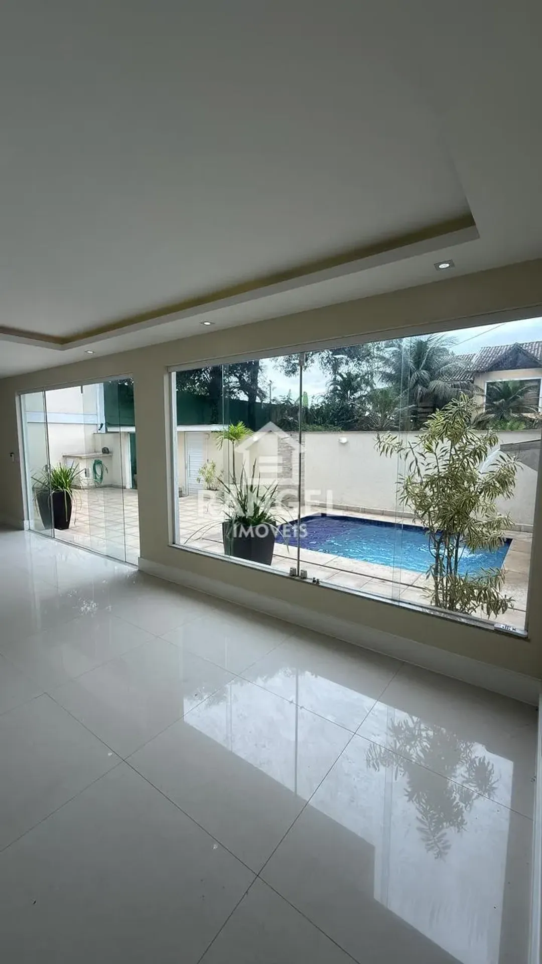 House, 412 m², with a private pool — photo 7
