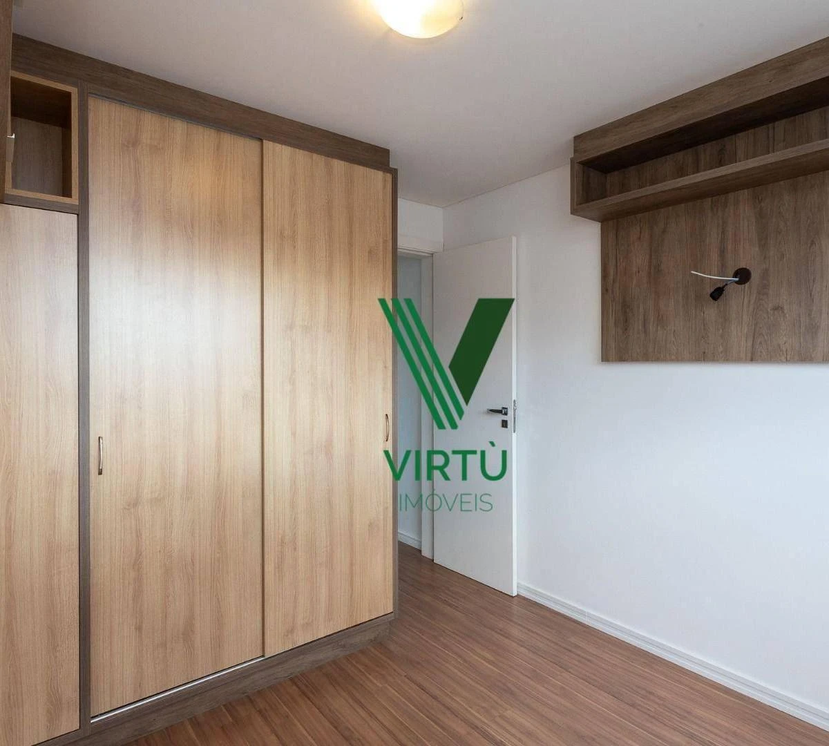 Apartment, 80 m², with a glass-enclosed balcony — photo 4