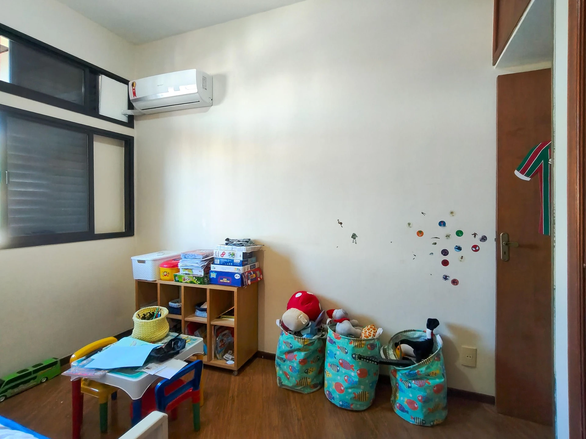 Apartamento mobiliado de 3 quartos com banheira — photo 47