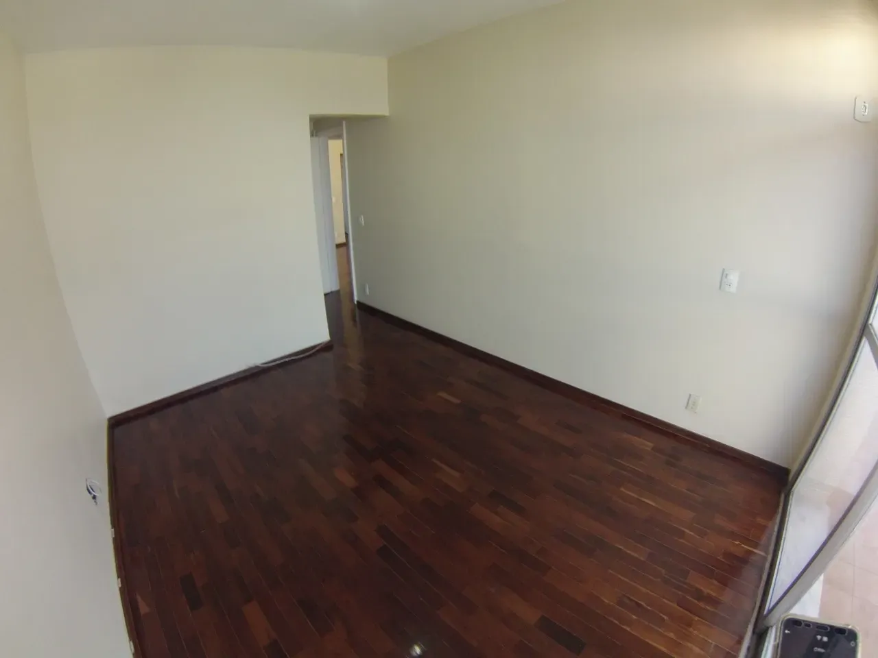 2-bedroom apartment with an en-suite and 2 bathrooms — photo 11