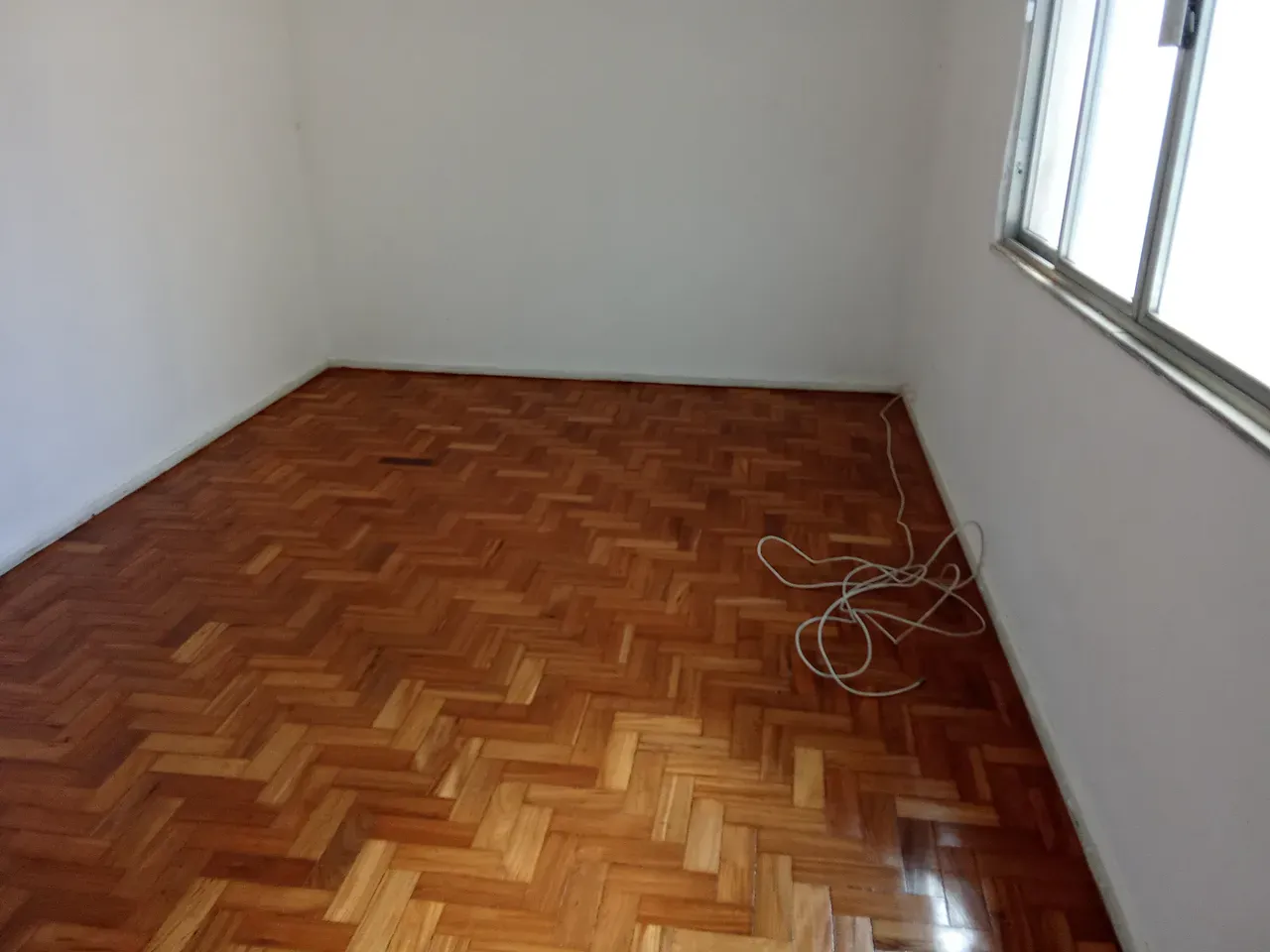Rental apartment with 2 bedrooms and 1 bathroom — photo 27