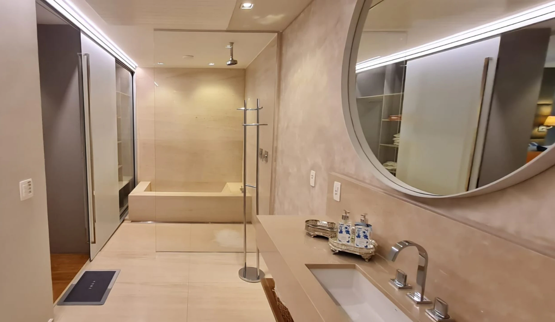 Apartamento mobiliado de 121 m² com 1 suíte e 2 vagas — photo 19