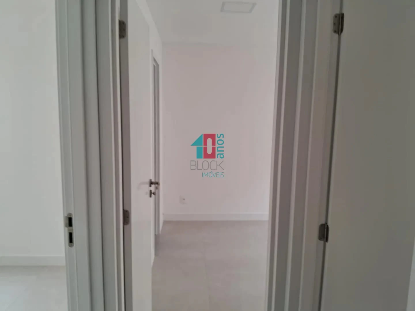 Квартира: 3 спальні, 1 з власною ванною кімнатою, 84 м² — photo 16
