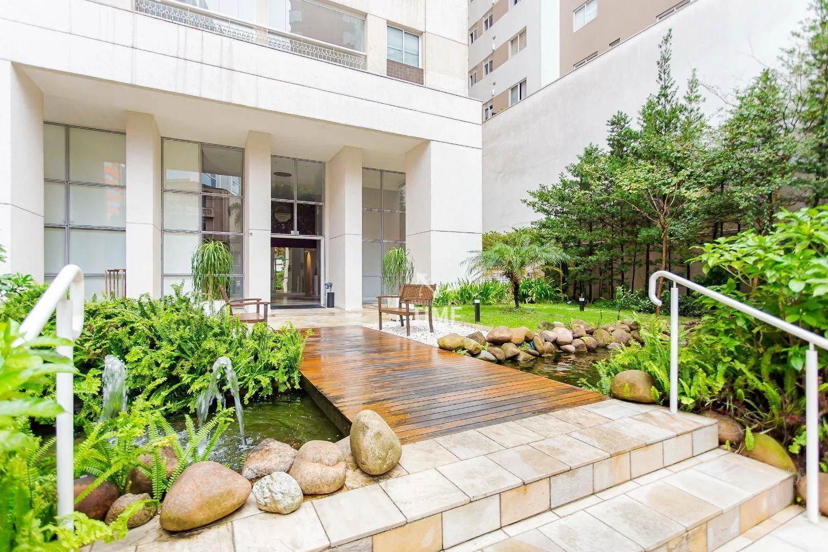 Apartamento mobiliado de 1 dormitório com 93 m² — photo 51