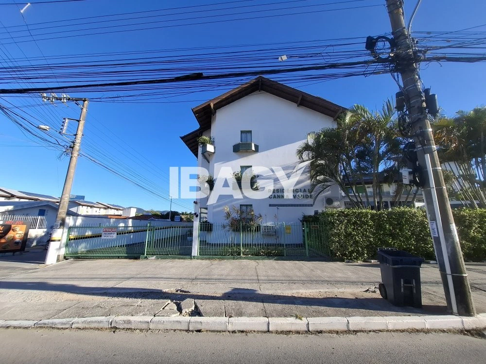 Apartamento de 42 m² con balcón y barbacoa — photo 5