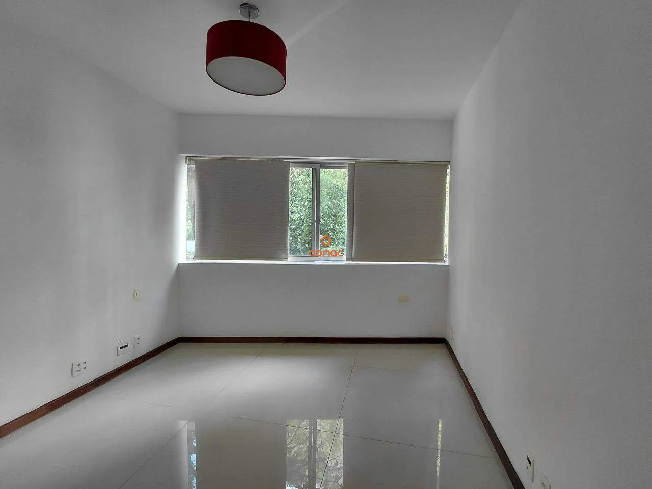 Rental apartment with 4 bedrooms and 3 bathrooms — photo 14