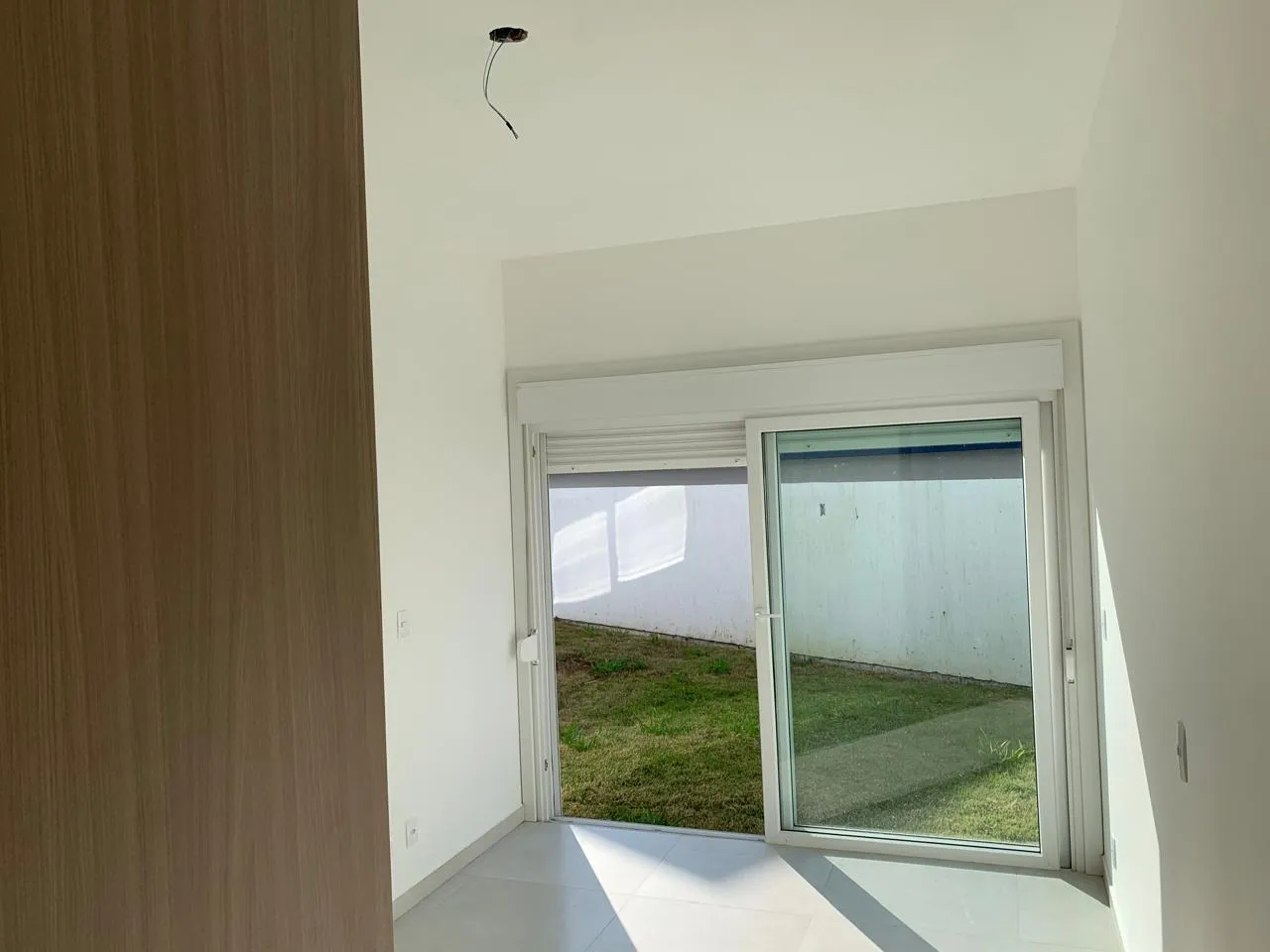 House with 3 bedrooms and an open-plan kitchen — photo 23