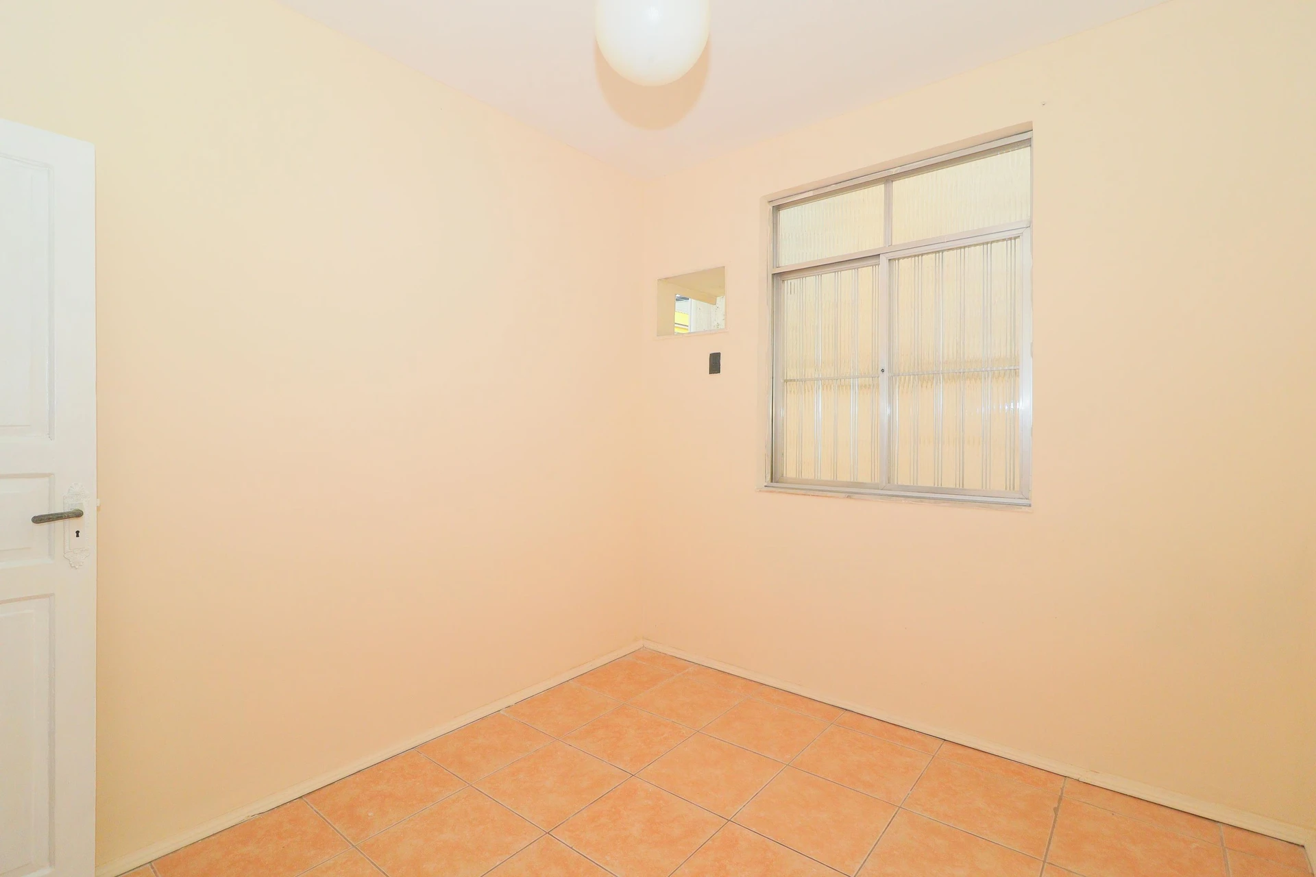 Rental apartment with 2 bedrooms and 2 bathrooms — photo 22