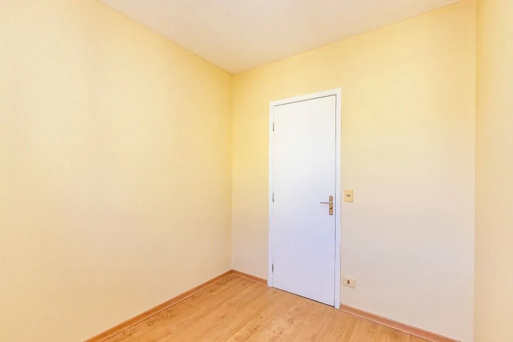 3-bedroom apartment, 1 with its own bathroom, 66 m² — photo 8