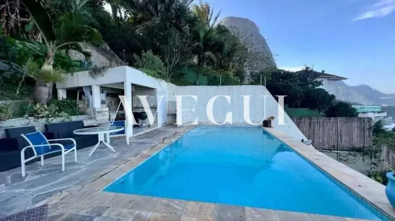 House with 5 bedrooms and closed kitchen, 700 m² — photo 5