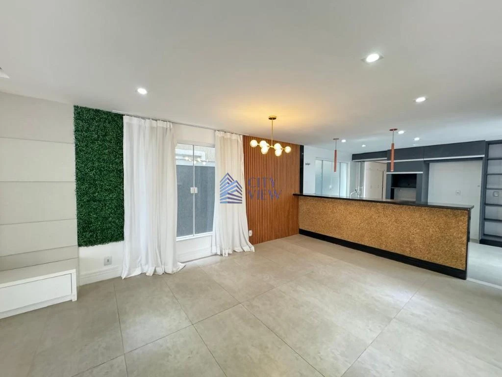 House with 5 bedrooms and 360 m² plus 4 parking spots — photo 11