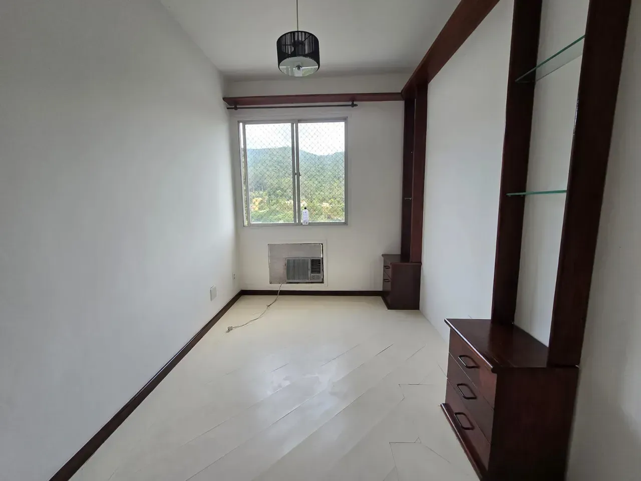 Apartamento de 2 quartos com cozinha fechada e 60 m² — photo 18