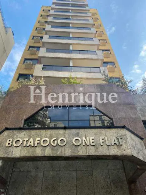 Furnished 1-bedroom apartment with 24-hour concierge — photo 17