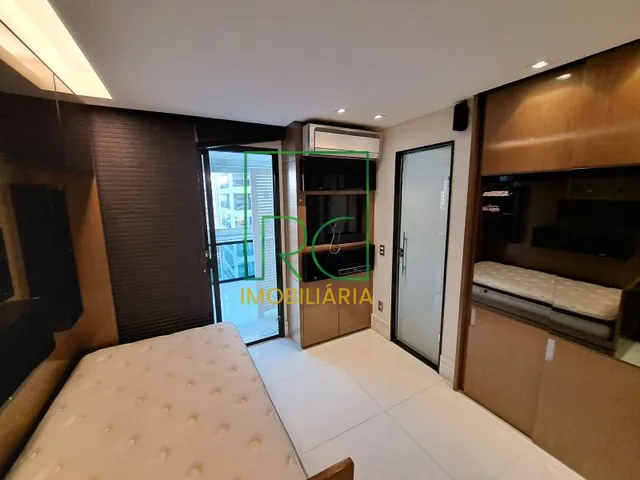 Penthouse with 3 bedrooms and 274 m², glass balcony — photo 3