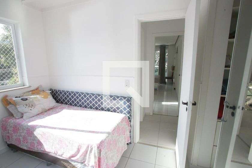 Departamento de 2 dormitorios con balcón cerrado con vidrio — photo 15