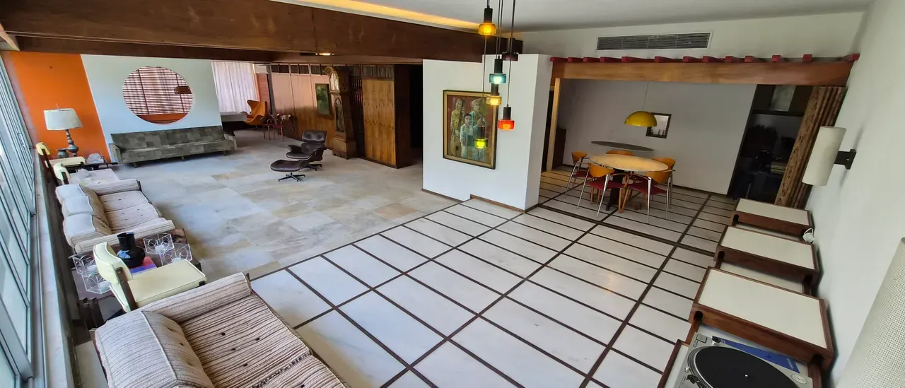 300 m² apartment with 4 bedrooms and gas kitchen — photo 2