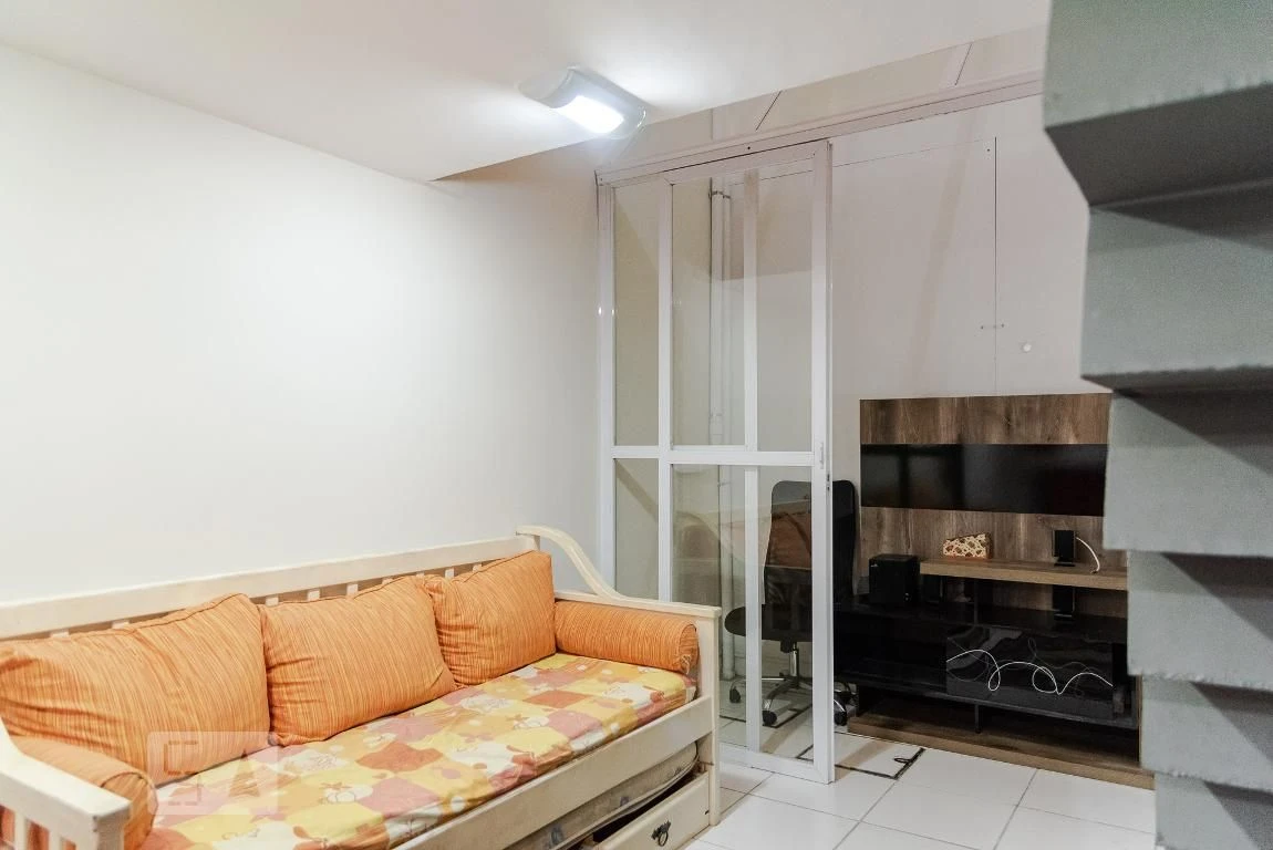 Studio, 45 m², com janelas do piso ao teto — photo 5