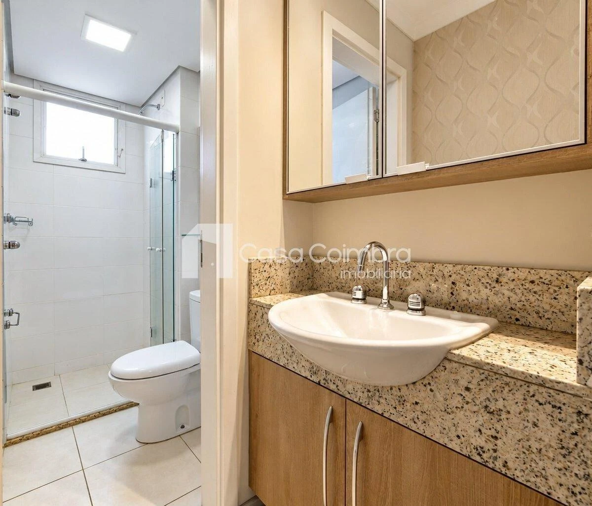 Furnished apartment, 87 m², with a grill on the balcony — photo 24