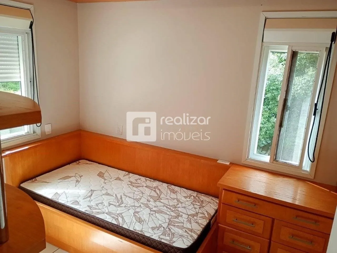 Дом на 3 спальни 137 м², 1 санузел и балкон — photo 13