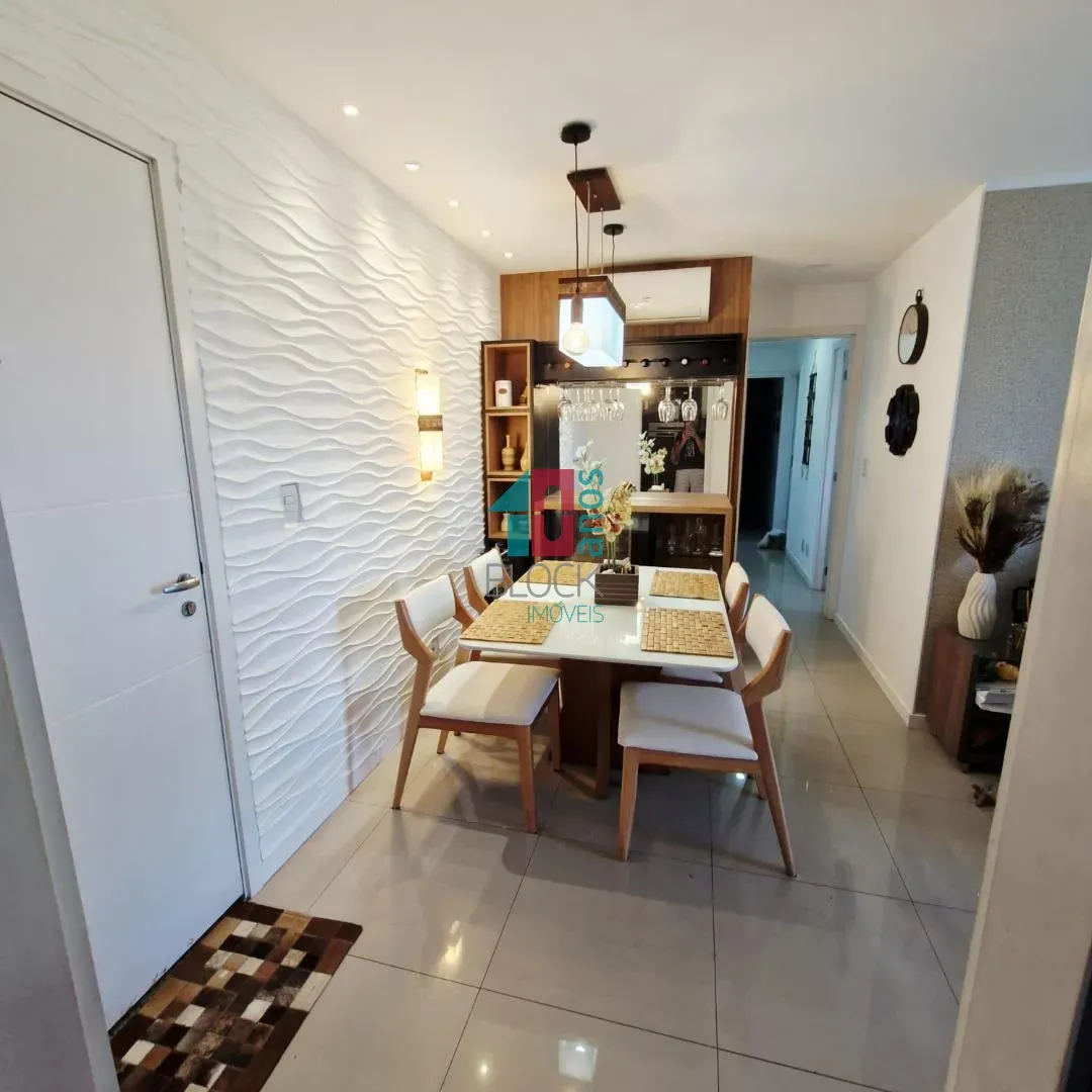 3-bedroom apartment in a building with a gym — photo 10
