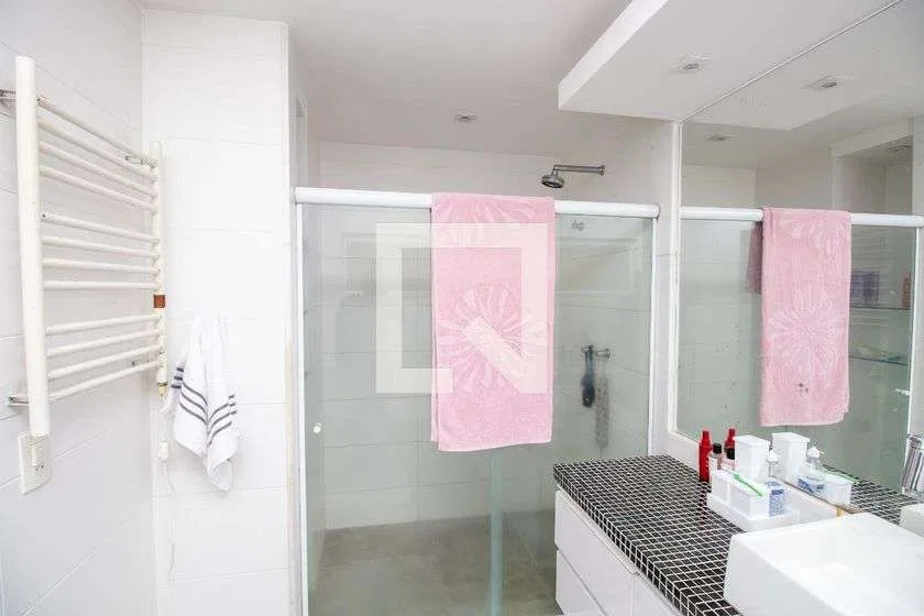 Condo house with 4 suites and 500 m² plus private garden — photo 5
