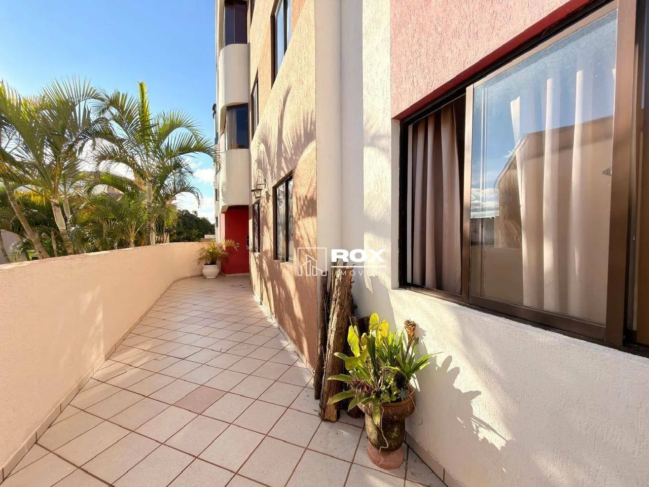 Garden apartment with 3 bedrooms and 1 en-suite — photo 28