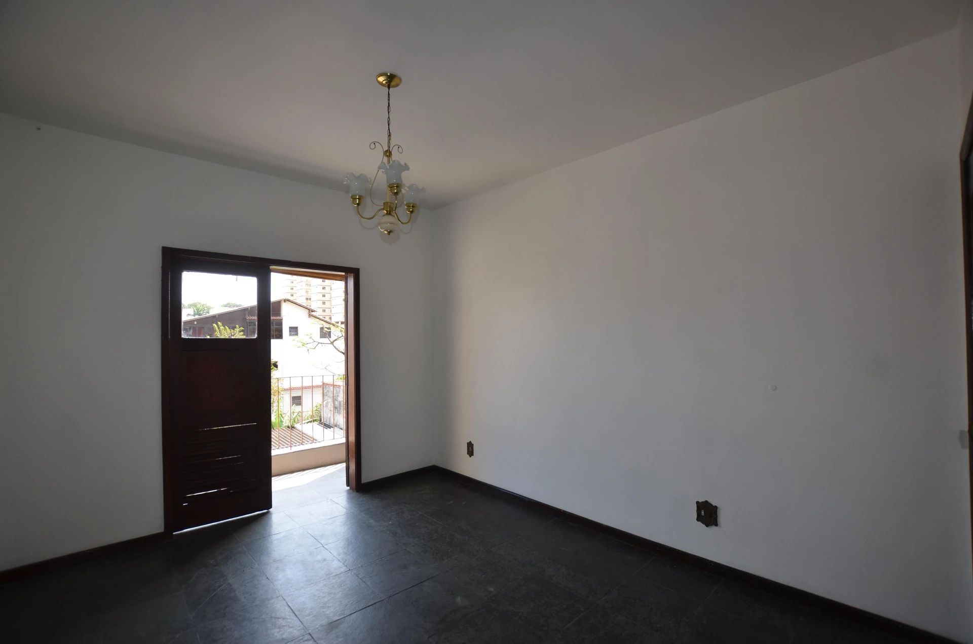 Apartamento com 2 quartos, 2 banheiros e varanda — photo 11