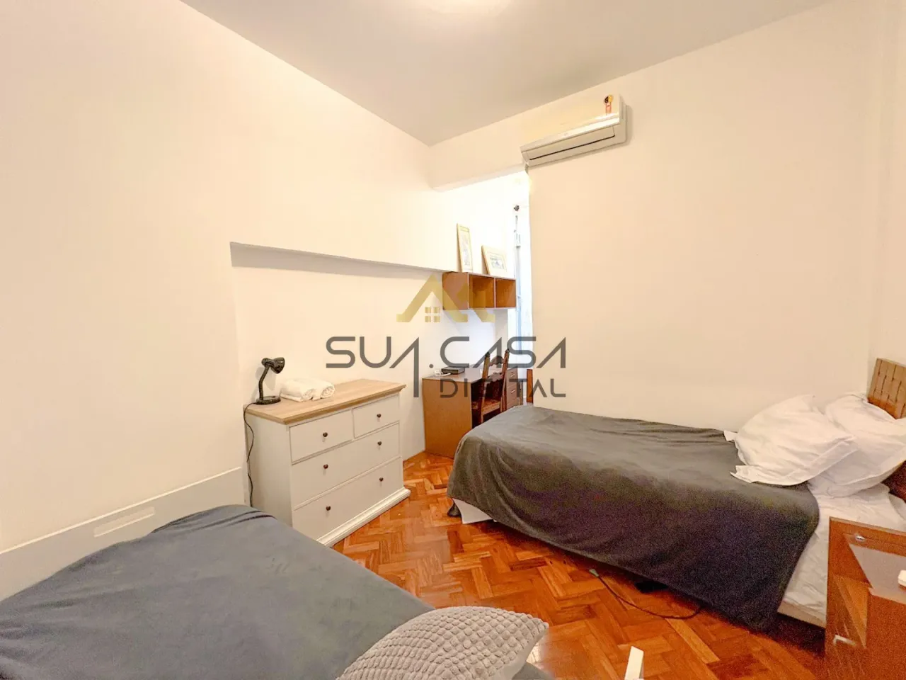 Furnished apartment with an open-plan gas kitchen — photo 15