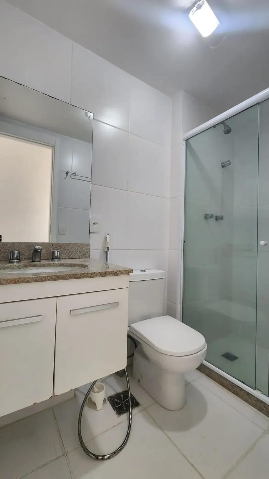 2-bedroom apartment with a private garden and 1 parking spot — photo 6
