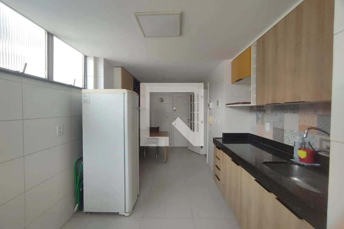 Rental apartment with 2 bedrooms, 1 suite, balcony — photo 16