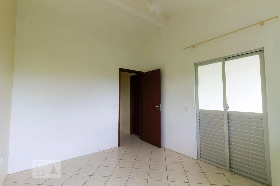 One-bedroom house with a garden in Florianópolis — photo 19